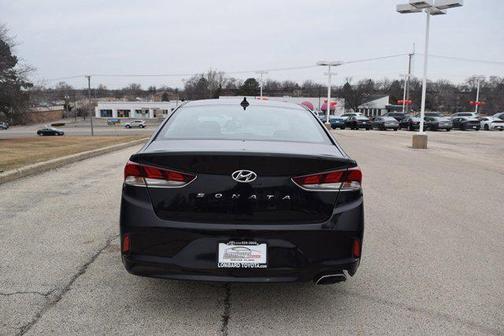 2018 Hyundai SONATA SEL