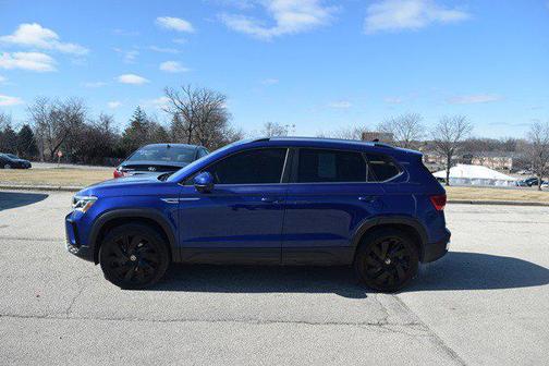 Dusk Blue Metallic 2024 Volkswagen Taos SEL