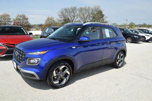 2023 Hyundai VENUE SEL
