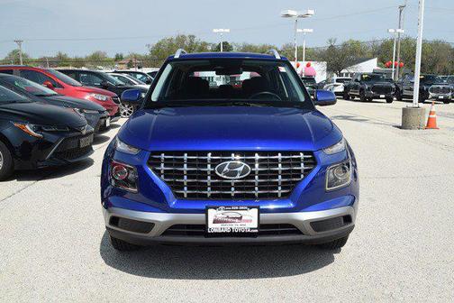 2023 Hyundai VENUE SEL