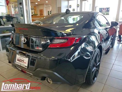 2025 Toyota GR86 Premium