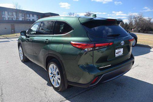 2023 Toyota Highlander Hybrid Limited