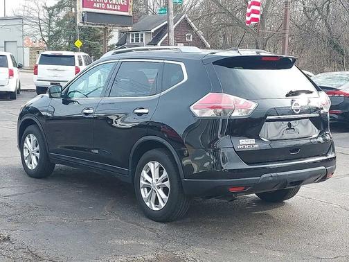 Magnetic Black 2016 Nissan Rogue SV
