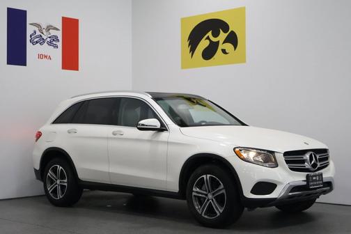 2017 Mercedes-Benz GLC 300 