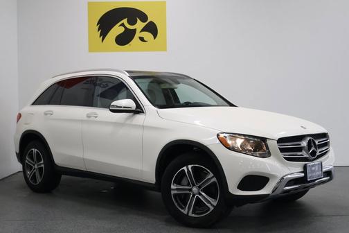 2017 Mercedes-Benz GLC 300 