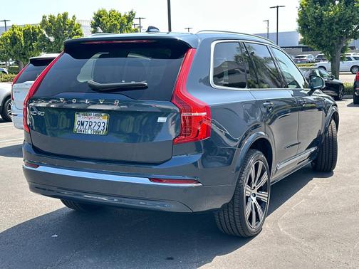 2024 Volvo XC90 Recharge Plug-In Hybrid T8 eAWD PHEV Plus Bright Theme 7P