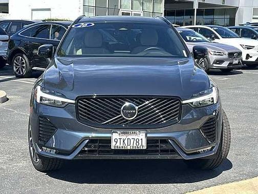 2026 Volvo XC60 Plus
