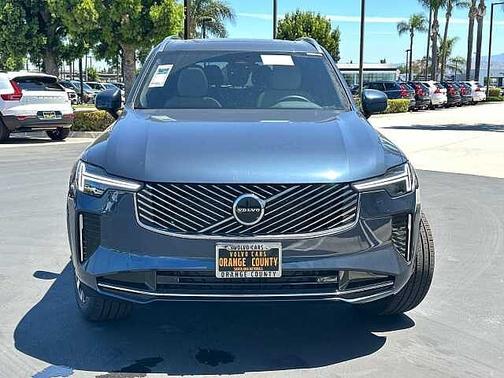 2026 Volvo XC90 Core