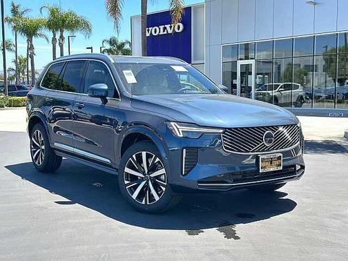 2026 Volvo XC90 Core