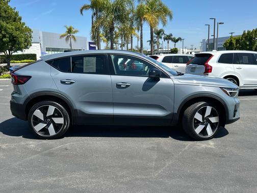 2023 Volvo C40 Recharge Pure Electric Twin eAWD Ultimate