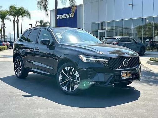 2026 Volvo XC60 Plus
