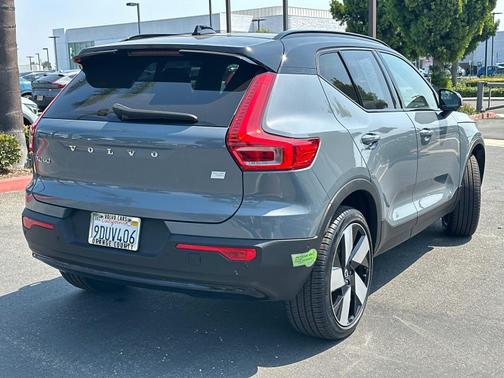 2023 Volvo XC40 Recharge Pure Electric Twin eAWD Ultimate