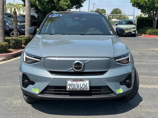 2023 Volvo XC40 Recharge Pure Electric Twin eAWD Ultimate