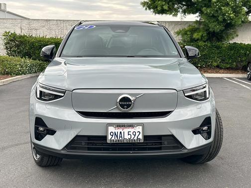 2024 Volvo XC40 Recharge Pure Electric Twin eAWD Ultimate