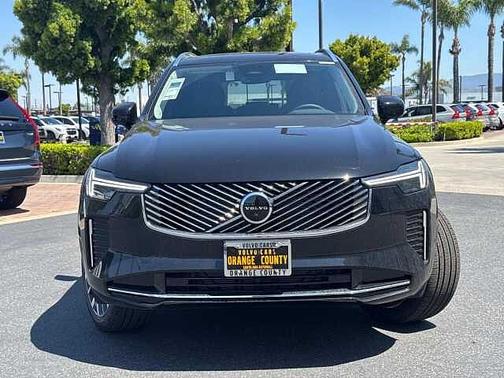 2025 Volvo XC90 Plus