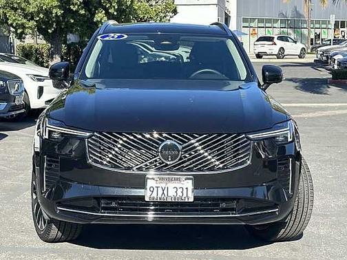 2025 Volvo XC90 Plus