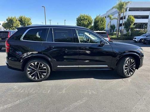 2025 Volvo XC90 Plus