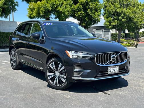 2022 Volvo XC60 Recharge Plug-In Hybrid T8 eAWD PHEV Inscription