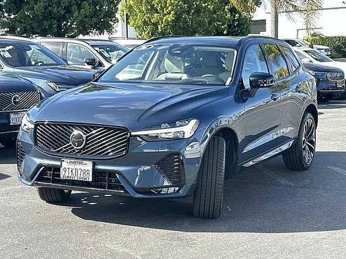 2026 Volvo XC60 Ultra