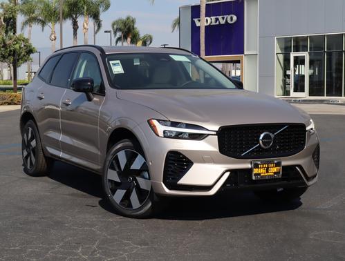 2025 Volvo XC60 Plug-In Hybrid T8 Plus