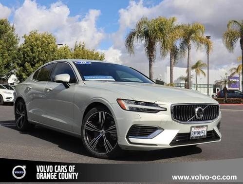 Photo 1 of 43 of 2019 Volvo S60 Hybrid T8 Inscription