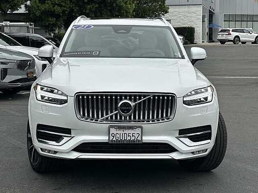 2023 Volvo XC90 Plus