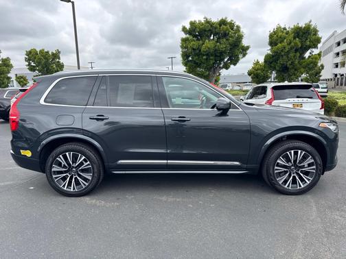2022 Volvo XC90 Recharge Plug-In Hybrid T8 Inscription Expression Extended Range 6P
