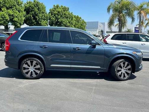 2023 Volvo XC90 Plus