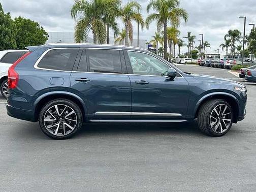2025 Volvo XC90 Plus