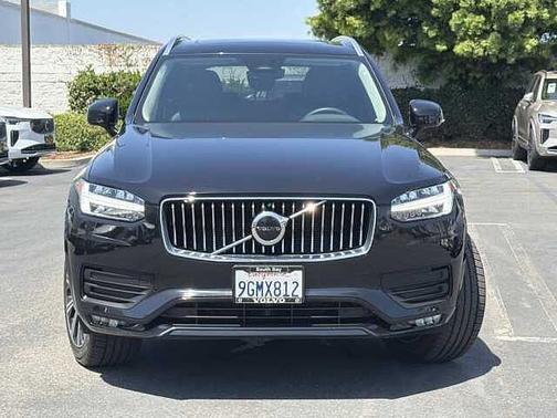Onyx Black 2023 Volvo XC90 Core