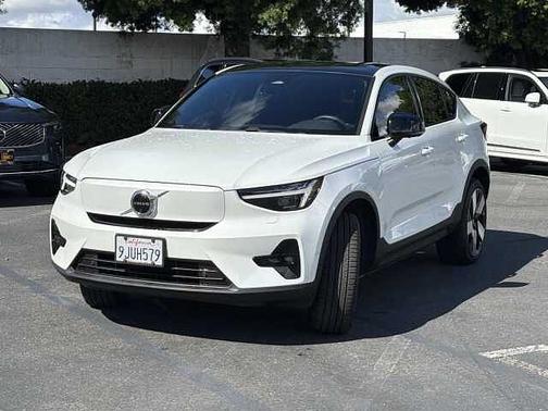 Crystal White 2023 Volvo C40 Recharge Pure Electric Twin eAWD Ultimate