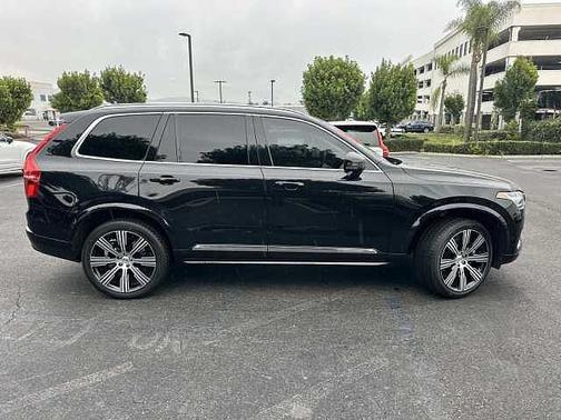 2023 Volvo XC90 T8 eAWD PHEV Ultimate Bright Theme 7P