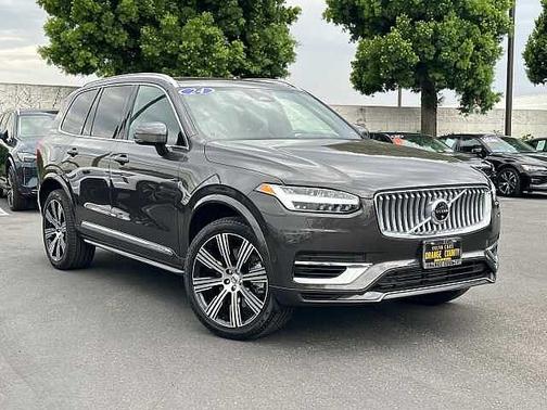 2024 Volvo XC90 Plus