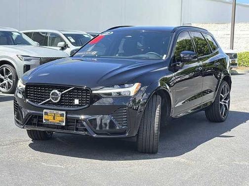 Onyx Black 2023 Volvo XC60 Polestar