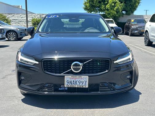 2025 Volvo S60 B5 FWD Core