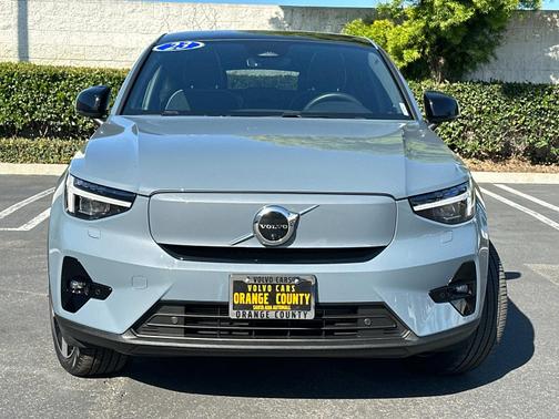2023 Volvo C40 Recharge Pure Electric Twin eAWD Ultimate