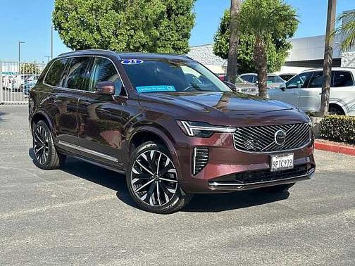 2025 Volvo XC90 Core