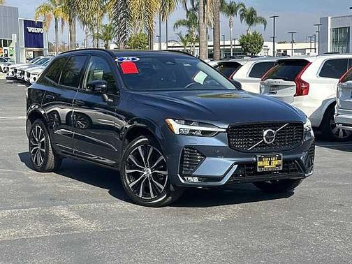 2025 Volvo XC60 Plus