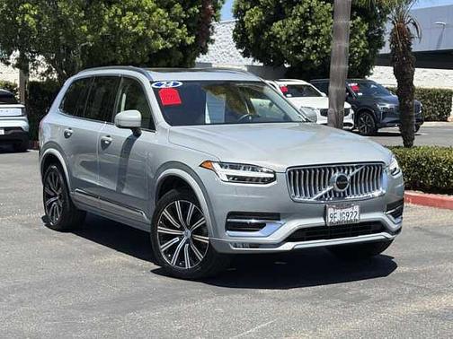 Vapour Gray Metallic 2024 Volvo XC90 B5 AWD Core Bright Theme 7P