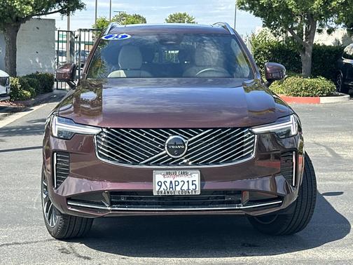 2025 Volvo XC90 2025.5 B5 AWD Plus 6-Seater