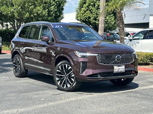 2025 Volvo XC90 2025.5 B5 AWD Plus 6-Seater
