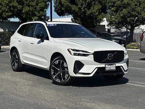 2026 Volvo XC60 Plus