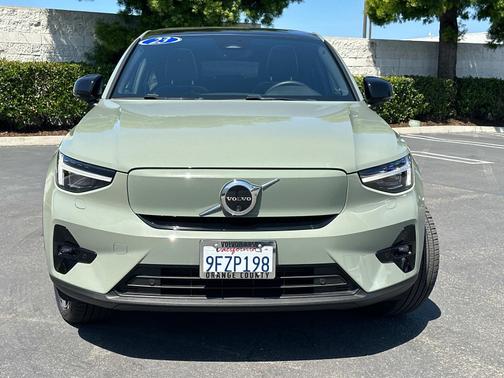 2023 Volvo C40 Recharge Pure Electric Twin eAWD Ultimate