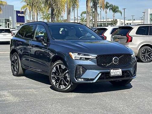 2026 Volvo XC60 Plus