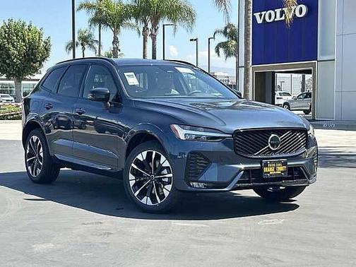 2026 Volvo XC60 Plus