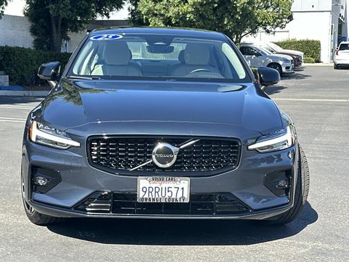 2025 Volvo S60 B5 AWD Core