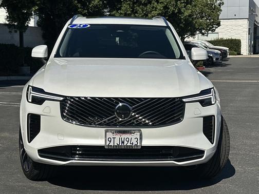 2025 Volvo XC90 2025.5 B6 AWD Plus 7-Seater