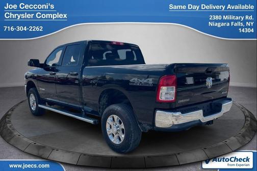Diamond Black Crystal Pearlcoat 2022 RAM 2500 Big Horn Crew Cab 4x4 6'4' Box