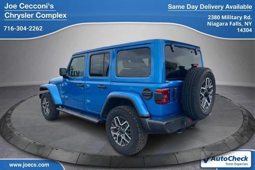 2024 Jeep Wrangler 4-Door Sahara 4x4
