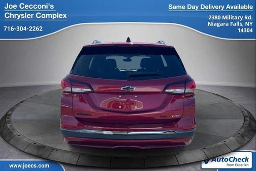 Cherry Red Tintcoat 2022 Chevrolet Equinox AWD RS